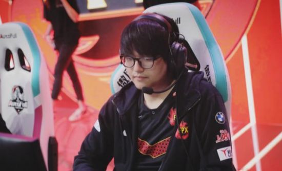 越南战队TE逆袭夺冠 PGC总决赛精彩回顾