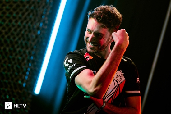 英雄联盟S15赛事赞助商数量翻倍引发热议